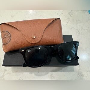 Ray-Ban, Original Wayfarer, Black. Unused, perfect condition.